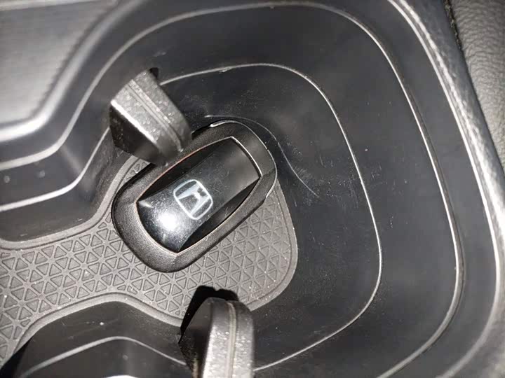 Фото 9 - Honda Breeze