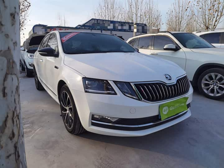 Фото 4 - Skoda Octavia Pro