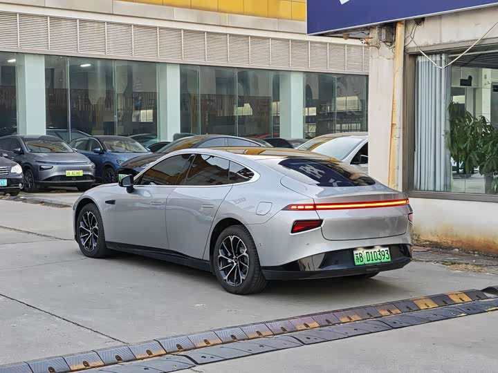 Фото 4 - XPeng P7