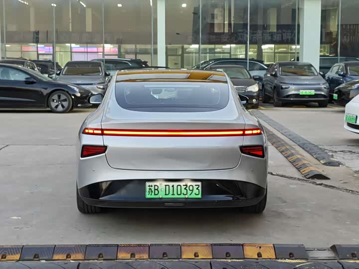 Фото 5 - XPeng P7