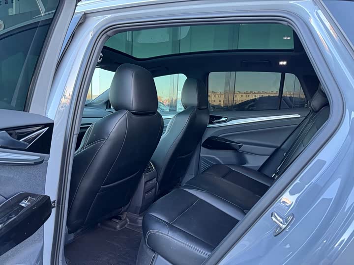 Фото 9 - Volkswagen ID.4 Crozz