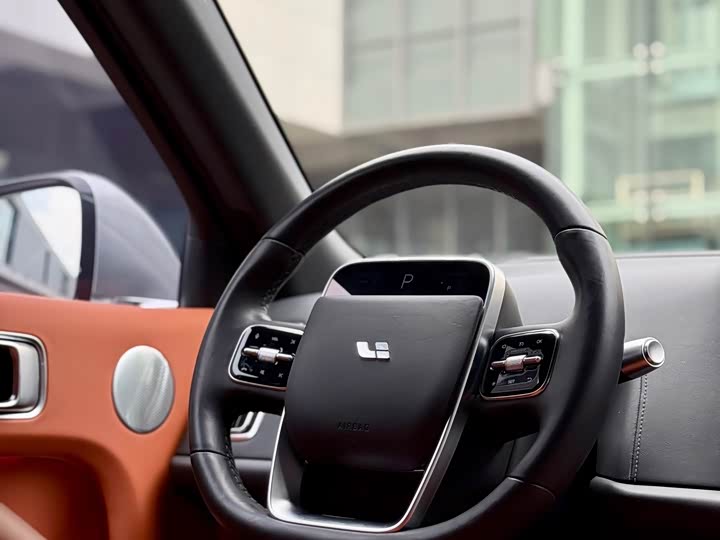 Фото 7 - LiXiang L9