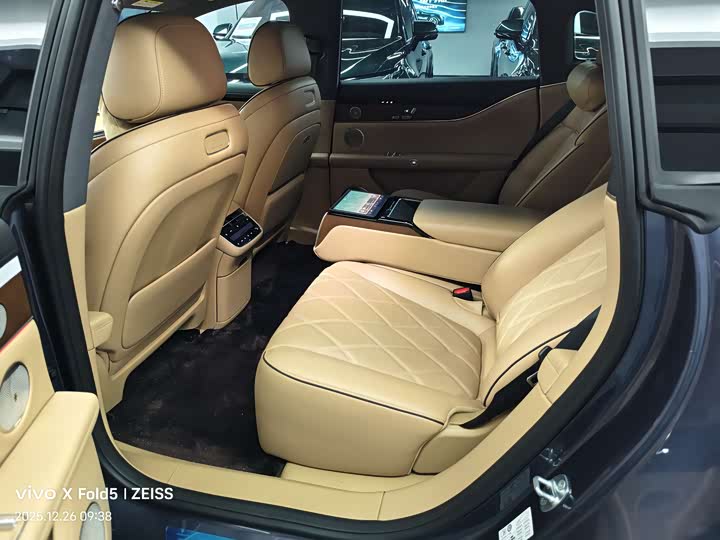 Фото 9 - Stelato S9