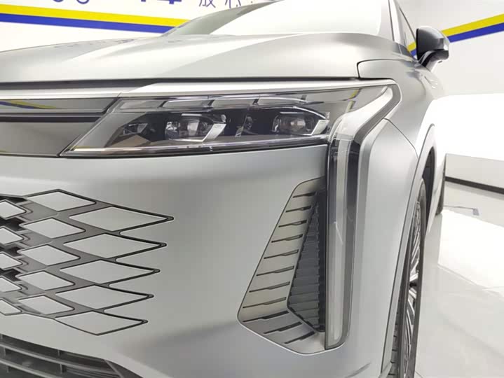 Фото 5 - Exeed RX C-DM Hybrid