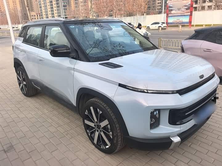 Фото 4 - Geely Icon