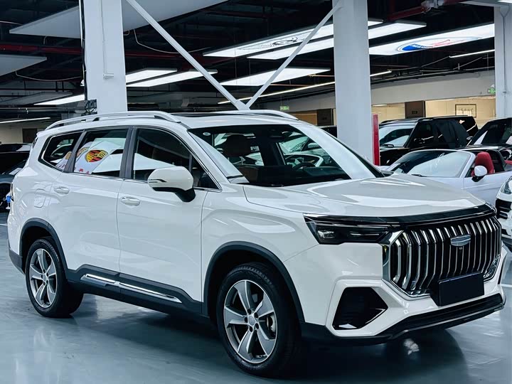 Фото 3 - Geely Okavango L