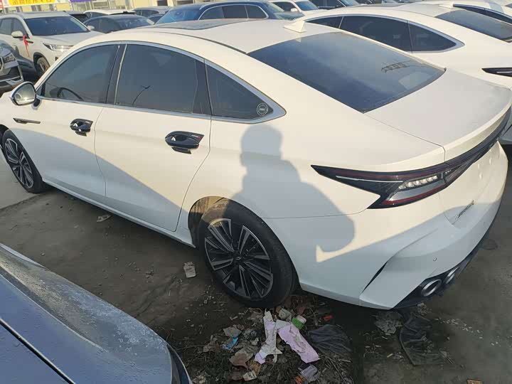 Фото 9 - Chery Arrizo 8