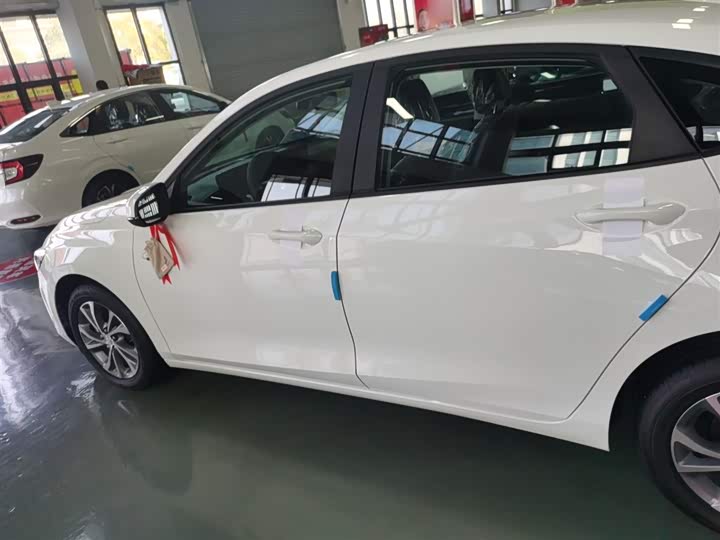 Фото 5 - Buick Verano