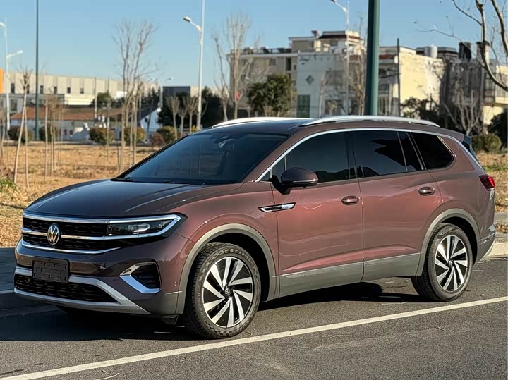 Фото 1 - Volkswagen Talagon