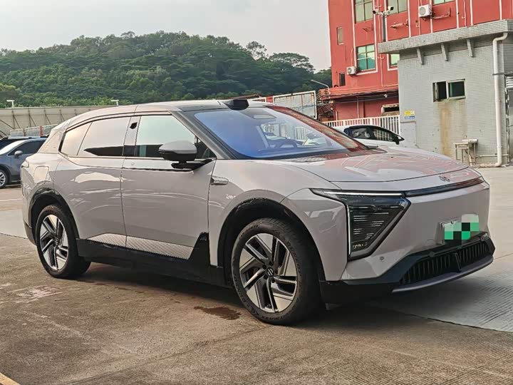 Фото 3 - HiPhi Y