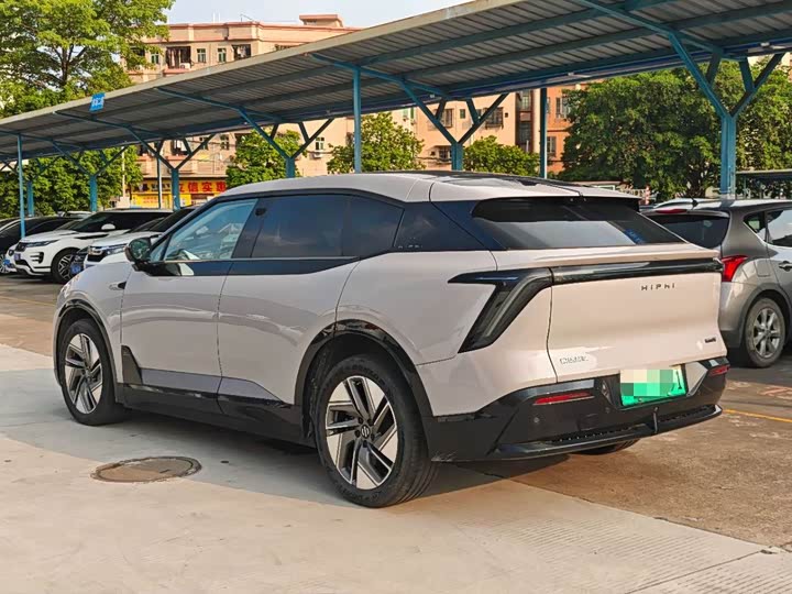 Фото 7 - HiPhi Y