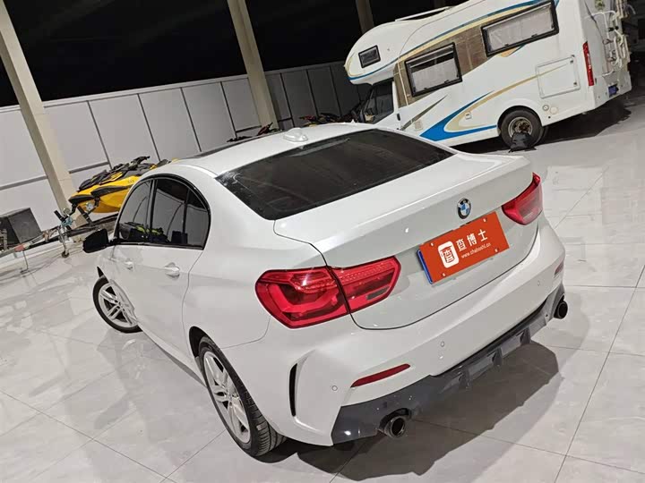 Фото 3 - BMW 1 Series