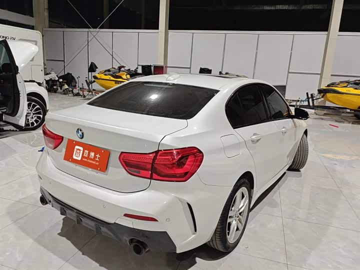 Фото 4 - BMW 1 Series