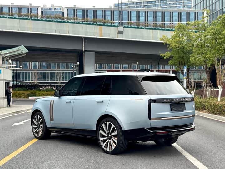 Фото 9 - Land Rover Range Rover