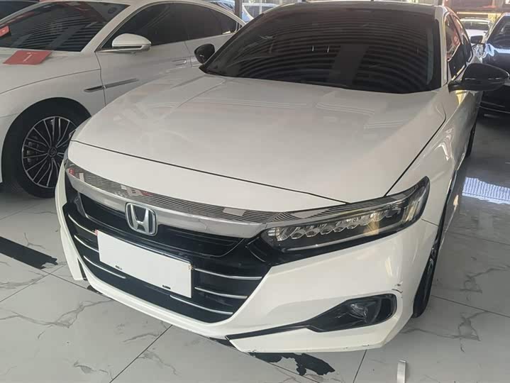 Фото 1 - Honda Accord