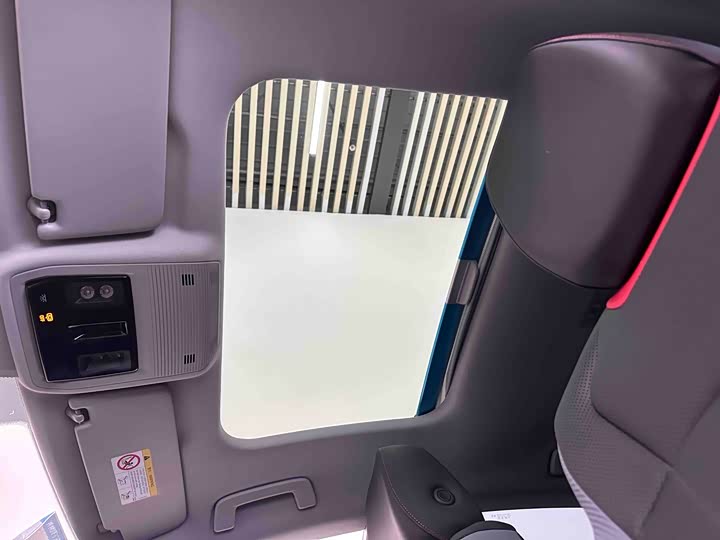 Фото 8 - Volkswagen Lamando L