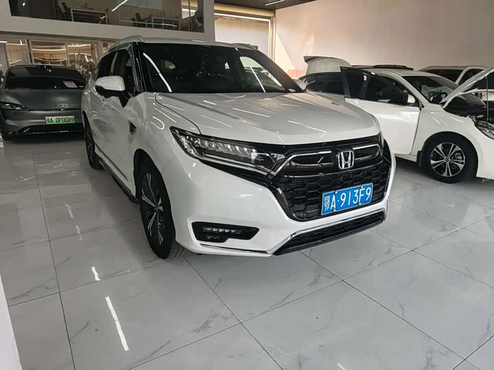Фото 1 - Honda UR-V