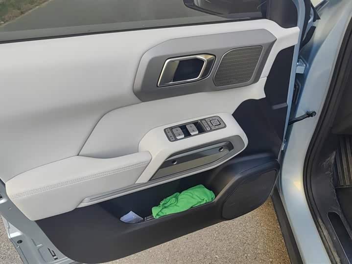 Фото 7 - BYD FangChengBao Titanium 3 (Tai 3)