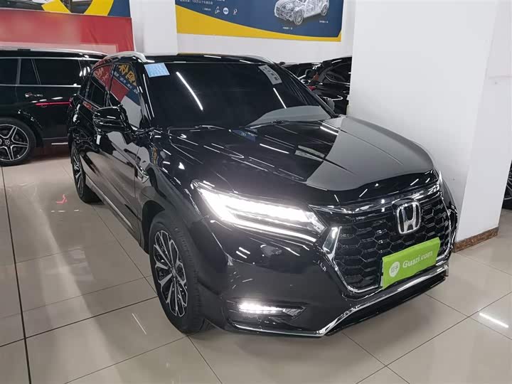 Фото 4 - Honda UR-V