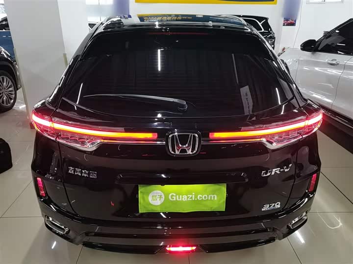 Фото 6 - Honda UR-V