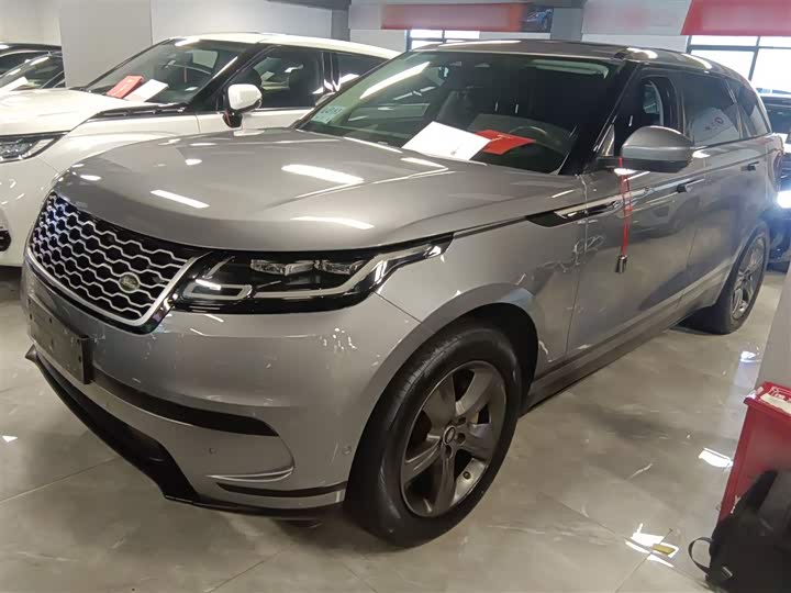 Фото 2 - Land Rover Range Rover Velar