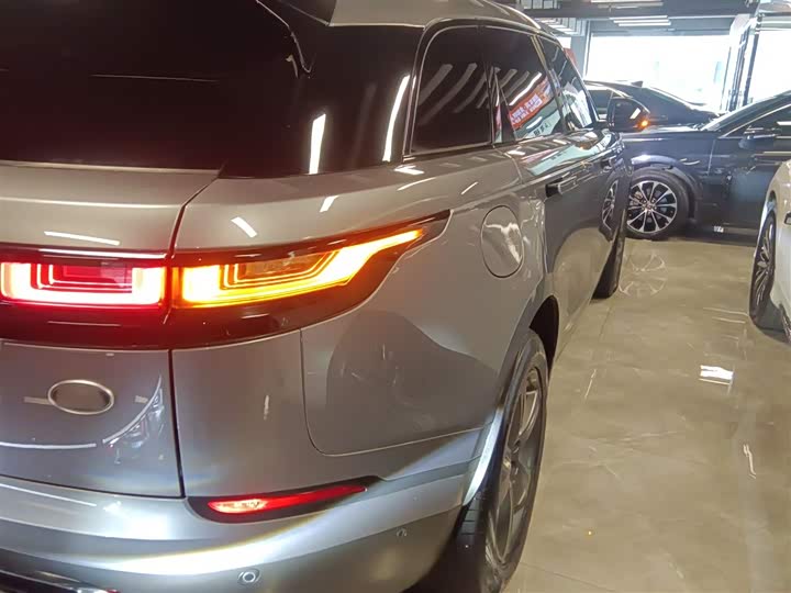 Фото 8 - Land Rover Range Rover Velar