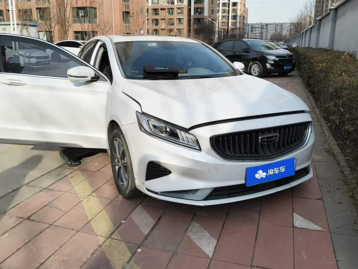 Фото 1 - Geely Emgrand GT Hybrid