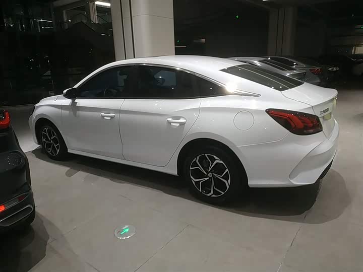 Фото 5 - MG Motor 5