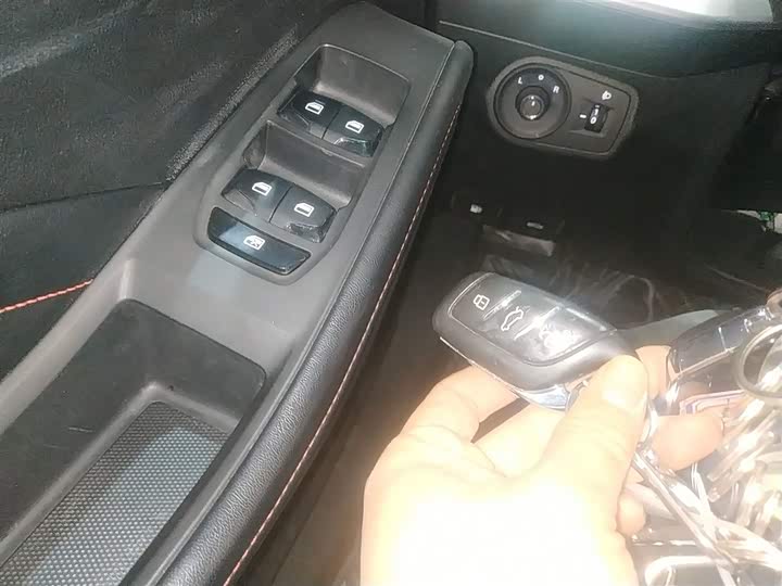 Фото 9 - MG Motor 5