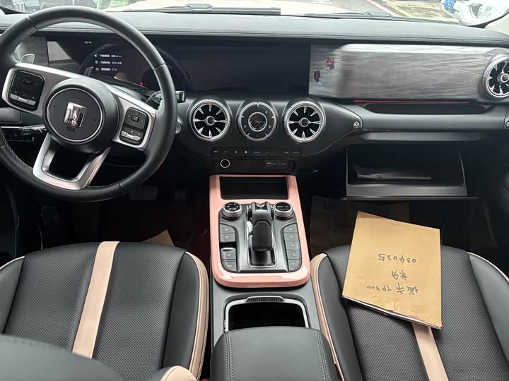 Фото 9 - Tank 300