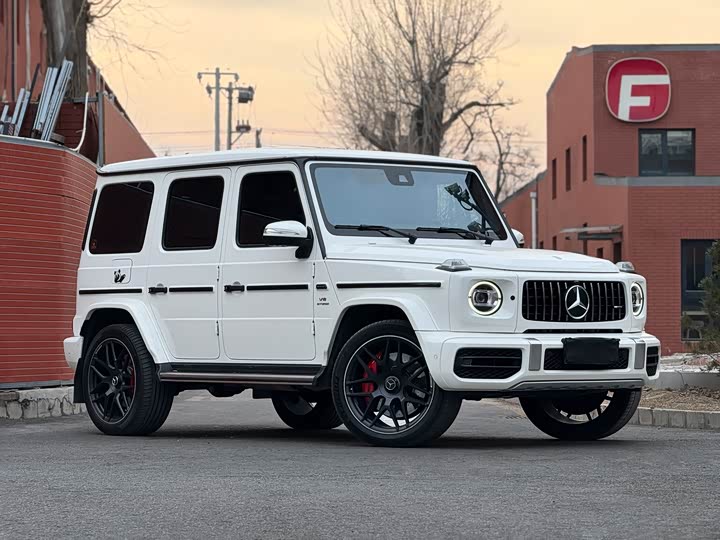 Фото 3 - Mercedes-Benz G-Class AMG