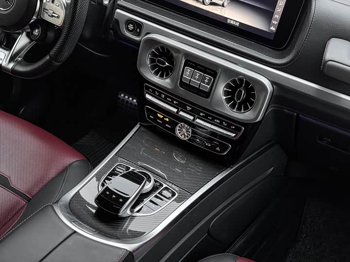 Фото 5 - Mercedes-Benz G-Class AMG