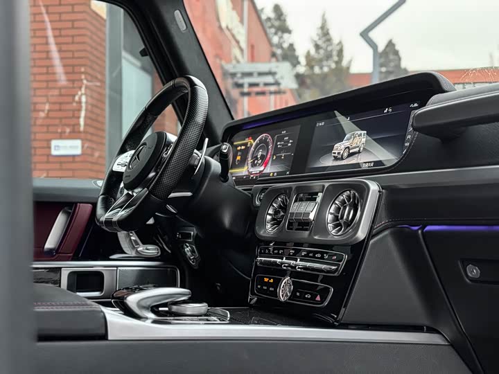 Фото 8 - Mercedes-Benz G-Class AMG