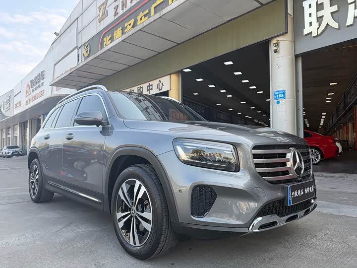 Фото 2 - Mercedes-Benz GLB-Class