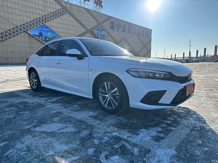 Фото 3 - Honda Civic