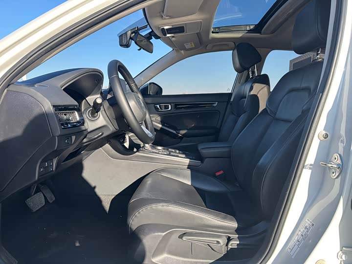 Фото 4 - Honda Civic