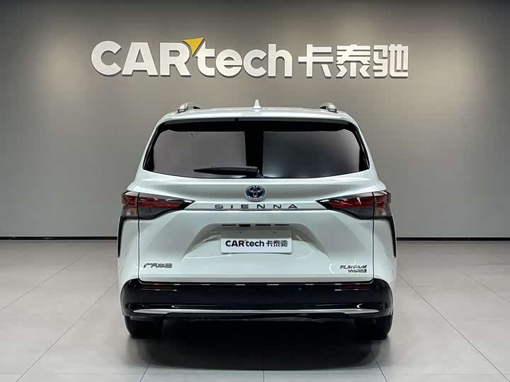 Фото 6 - Toyota Sienna