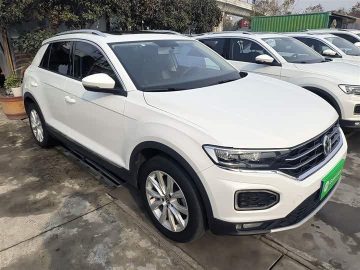 Фото 4 - Volkswagen T-Roc