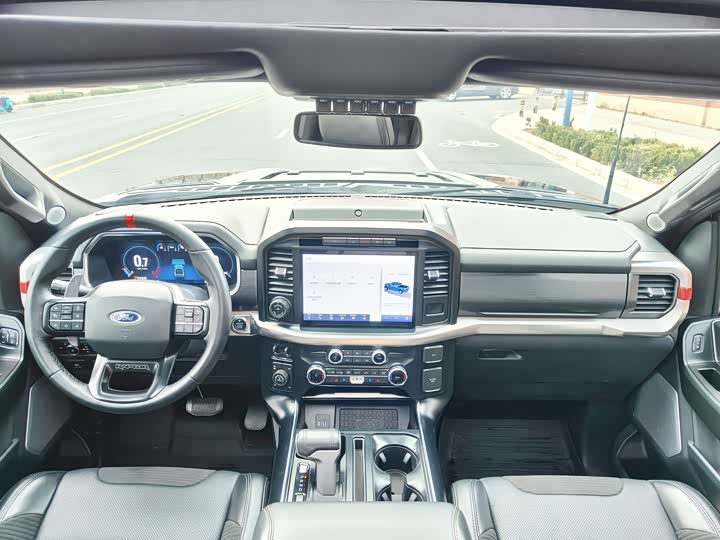 Фото 8 - Ford F-150 Raptor