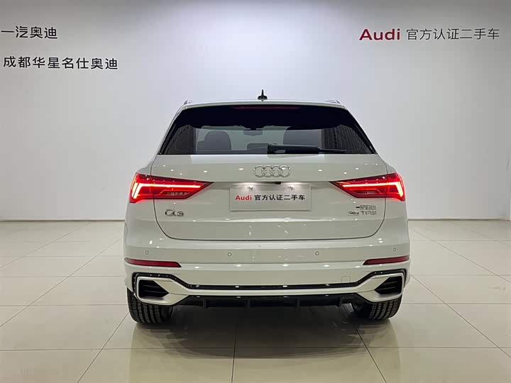 Фото 5 - Audi Q3