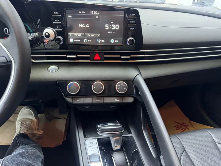 Фото 5 - Hyundai Elantra N line