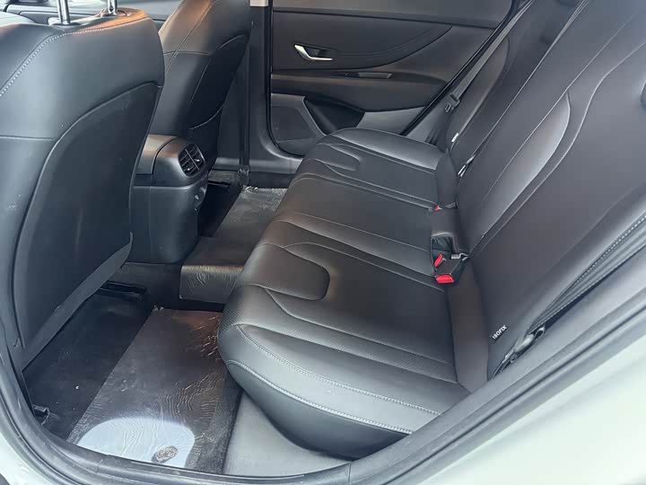 Фото 9 - Hyundai Elantra N line