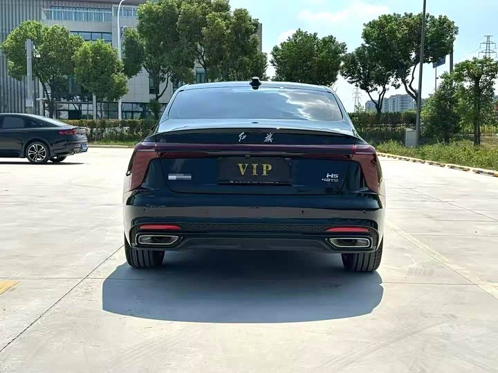 Фото 8 - Hongqi H5