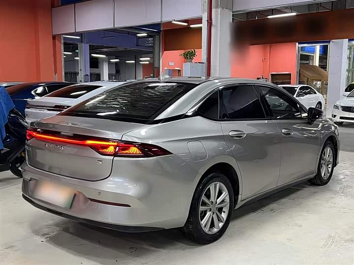 Фото 7 - GAC Aion S