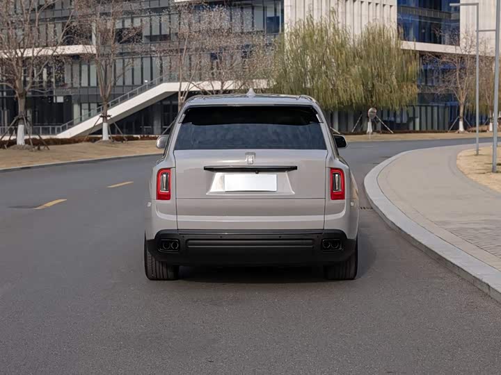 Фото 5 - Rolls-Royce Cullinan