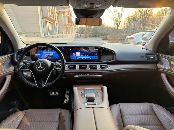 Фото 9 - Mercedes-Benz GLS-Class