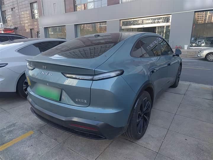 Фото 7 - Nio Onvo L60