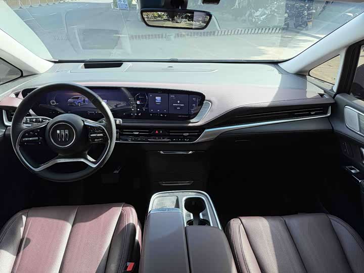 Фото 7 - Buick GL8 Century