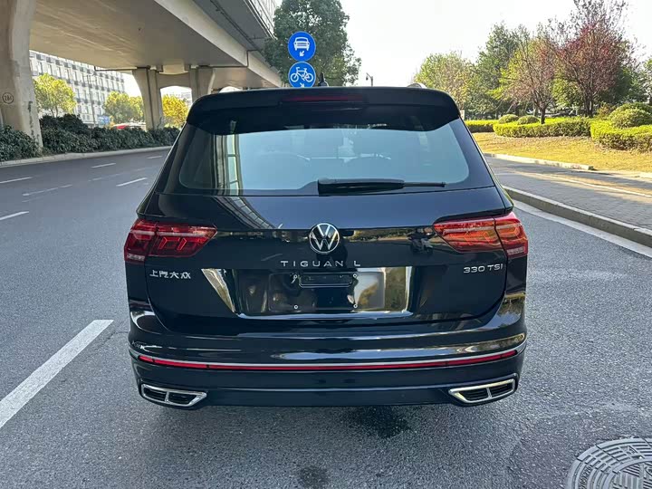 Фото 5 - Volkswagen Tiguan L Pro