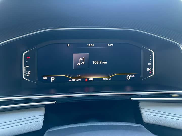 Фото 9 - Volkswagen Tiguan L Pro